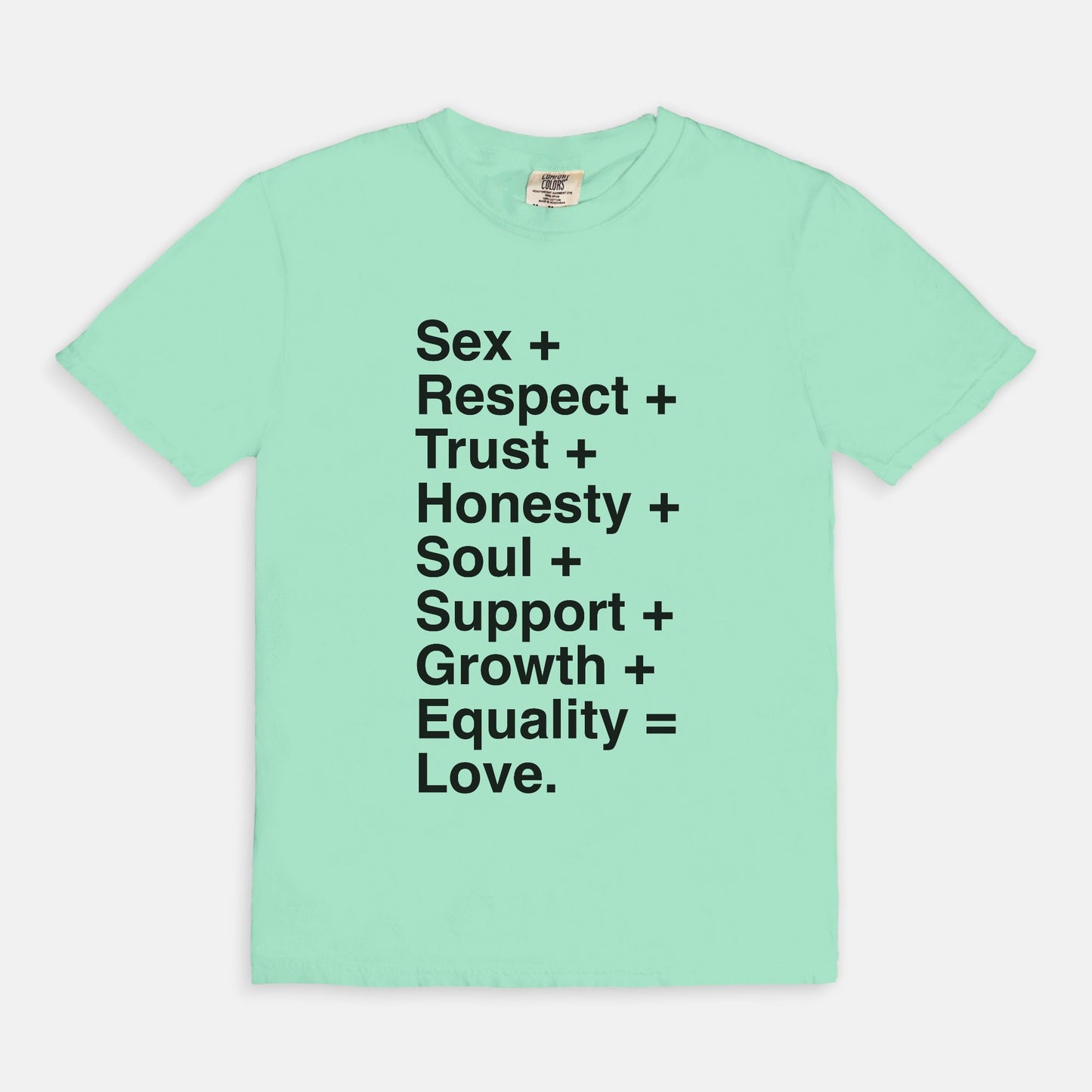 LOVE - T-shirt