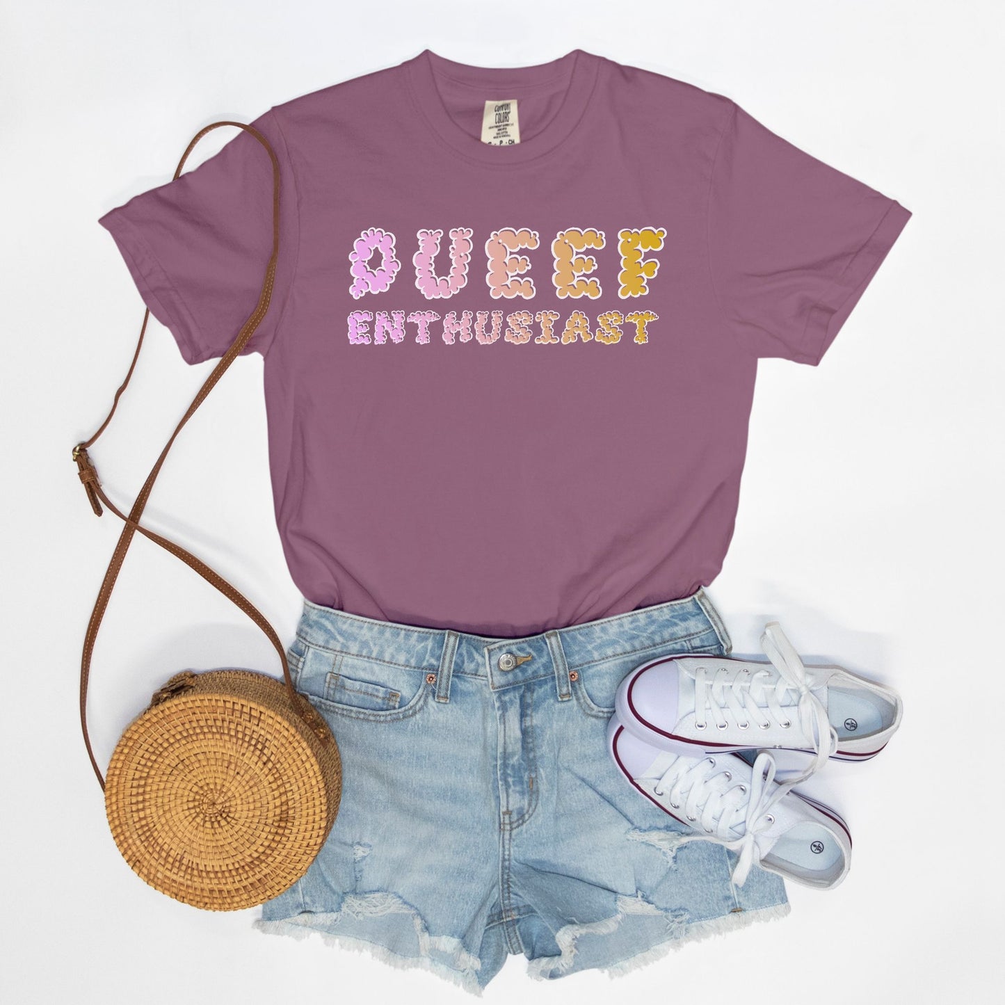 Queef enthusiast - T-shirt